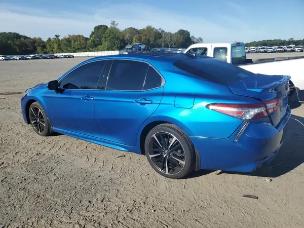 4T1B61HK9KU263095 2019 TOYOTA CAMRY - Image 2