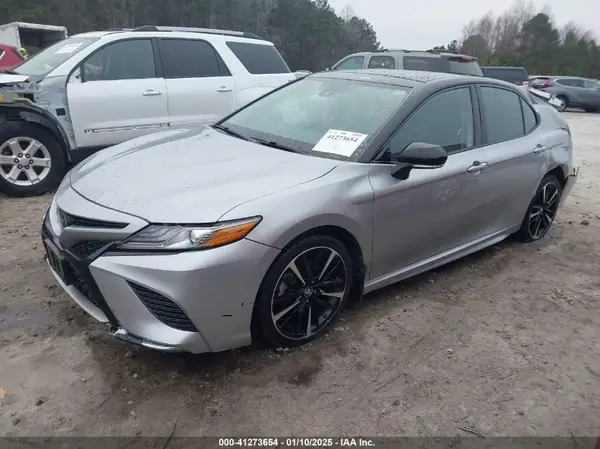 4T1B61HK9KU263940 2019 TOYOTA CAMRY - Image 2
