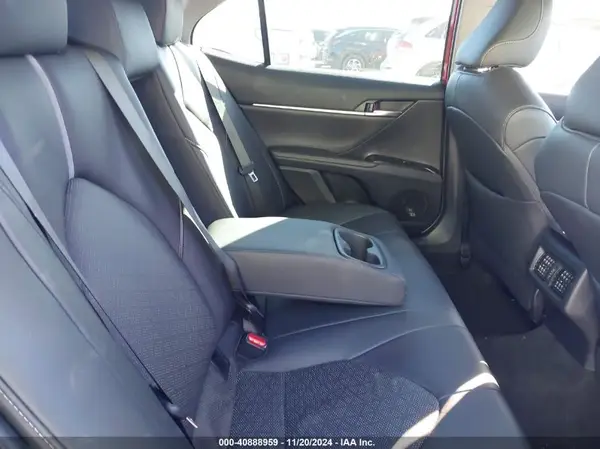 4T1B61HK9KU275585 2019 TOYOTA CAMRY - Image 8
