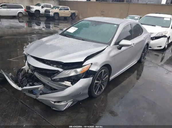 4T1B61HK9KU296274 2019 TOYOTA CAMRY - Image 2