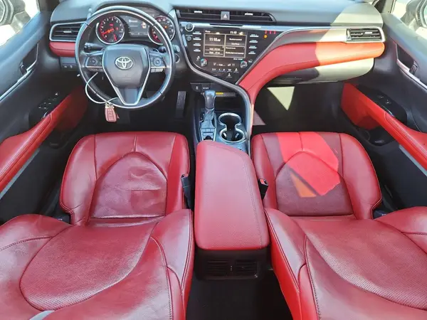 4T1B61HK9KU299563 2019 TOYOTA CAMRY - Image 8