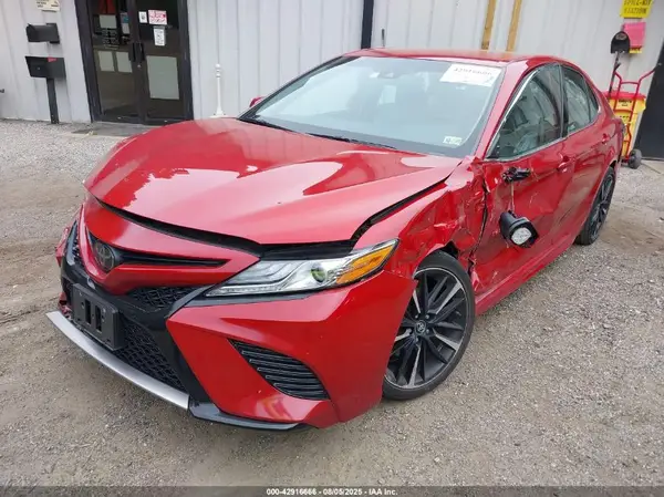 4T1B61HK9KU299837 2019 TOYOTA CAMRY - Image 2