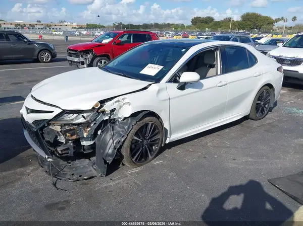 4T1B61HK9KU684511 2019 TOYOTA CAMRY - Image 2