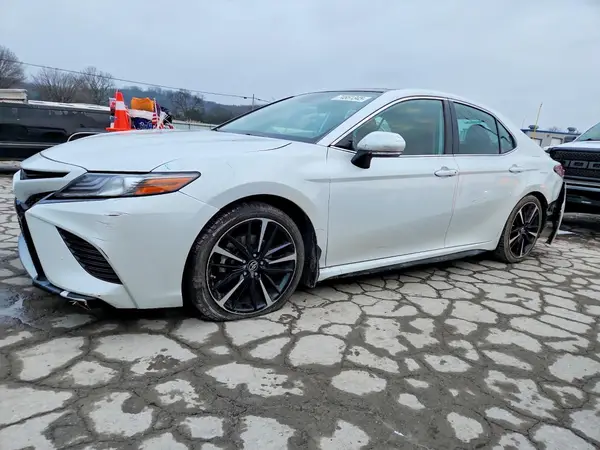 4T1B61HK9KU716325 2019 TOYOTA CAMRY - Image 1