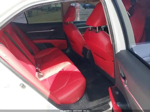 4T1B61HK9KU718673 2019 TOYOTA CAMRY - Image 8