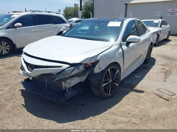 4T1B61HK9KU730743 2019 TOYOTA CAMRY - Image 2