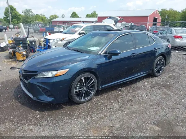 4T1B61HK9KU738082 2019 TOYOTA CAMRY - Image 2