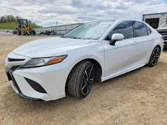 4T1B61HK9KU761183 2019 TOYOTA CAMRY