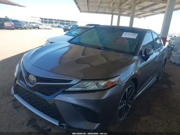 4T1B61HK9KU772071 2019 TOYOTA CAMRY - Image 2