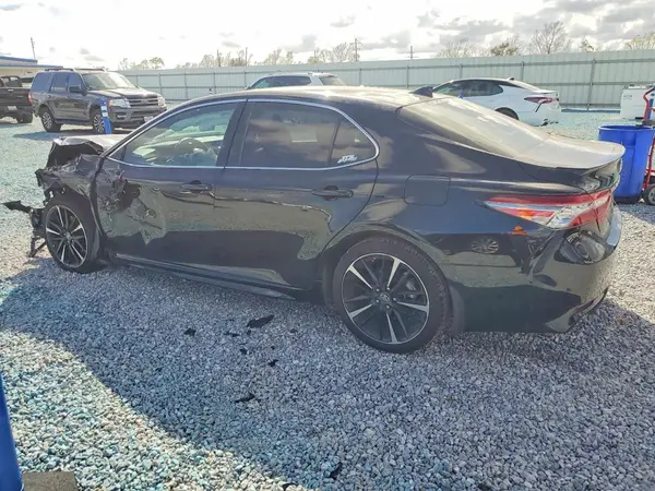 4T1B61HK9KU819194 2019 TOYOTA CAMRY - Image 2