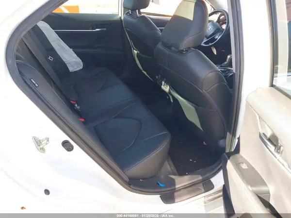 4T1B61HK9KU826775 2019 TOYOTA CAMRY - Image 8