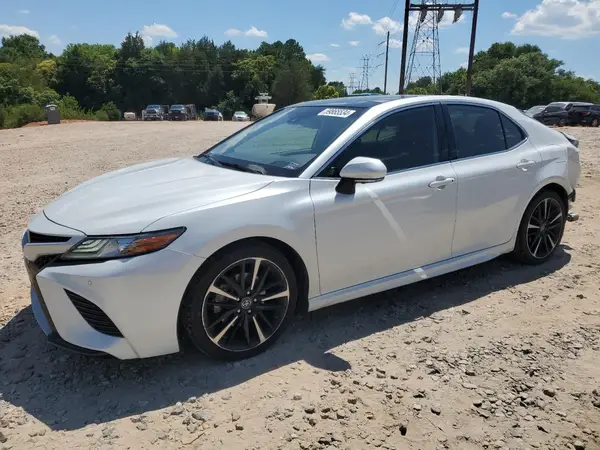 4T1B61HK9KU829174 2019 TOYOTA CAMRY - Image 1