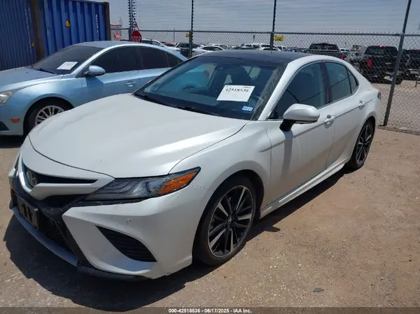 4T1B61HK9KU836786 2019 TOYOTA CAMRY - Image 2