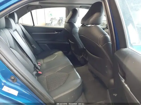 4T1B61HKXJU002136 2018 TOYOTA CAMRY - Image 8