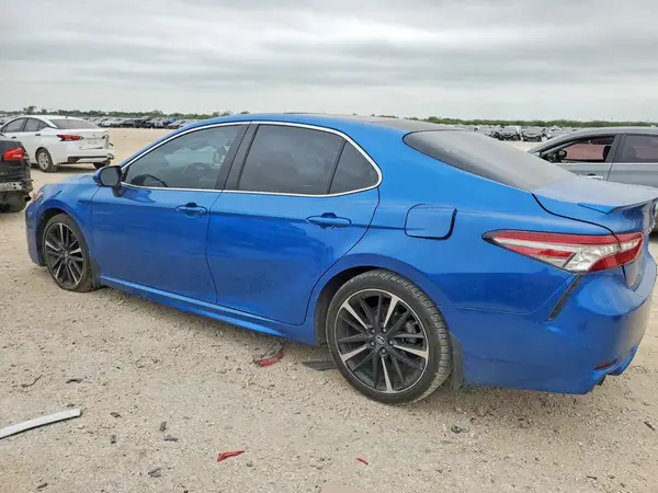 4T1B61HKXJU020149 2018 TOYOTA CAMRY - Image 2