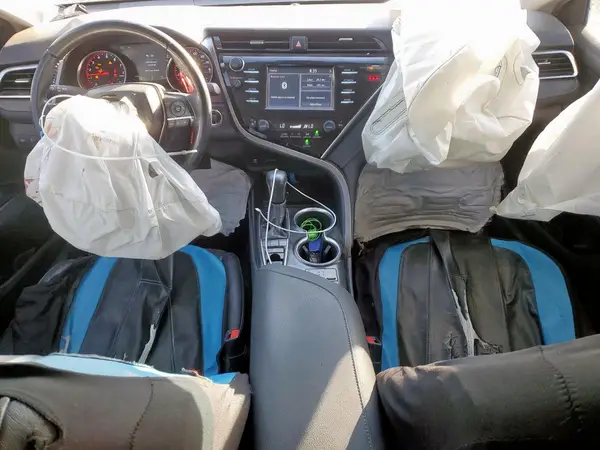 4T1B61HKXJU039204 2018 TOYOTA CAMRY - Image 8