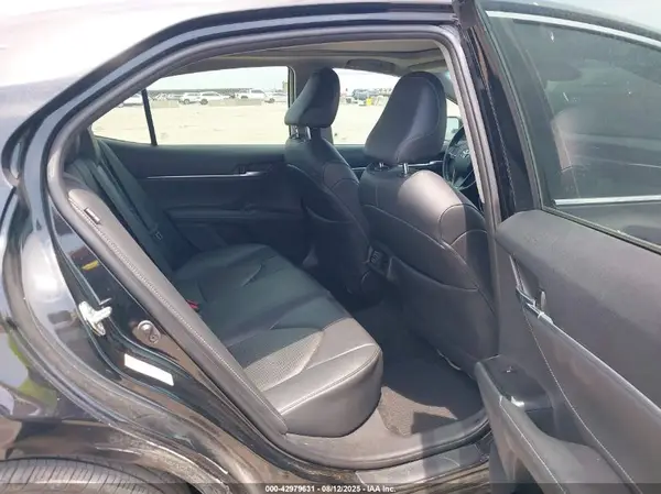 4T1B61HKXJU044550 2018 TOYOTA CAMRY - Image 8