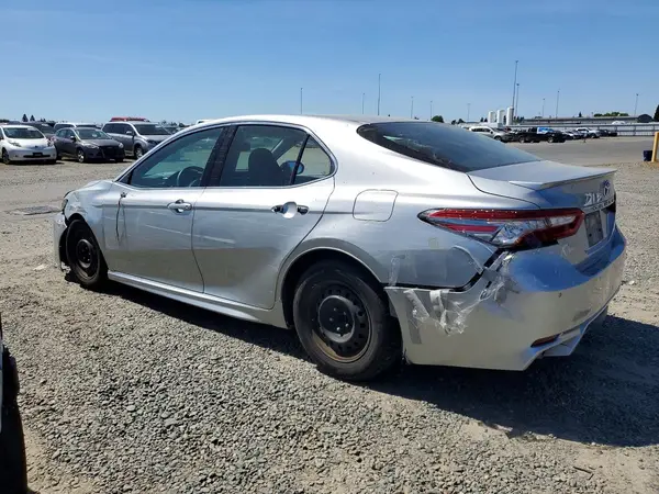 4T1B61HKXJU046380 2018 TOYOTA CAMRY - Image 2