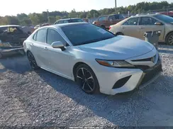 4T1B61HKXJU055581 2018 TOYOTA CAMRY