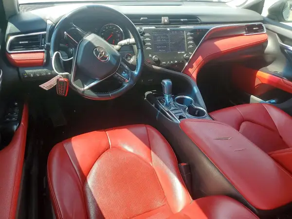 4T1B61HKXJU060487 2018 TOYOTA CAMRY - Image 8