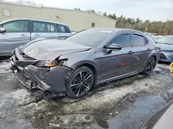 4T1B61HKXJU069898 2018 TOYOTA CAMRY