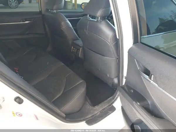 4T1B61HKXJU072719 2018 TOYOTA CAMRY - Image 8