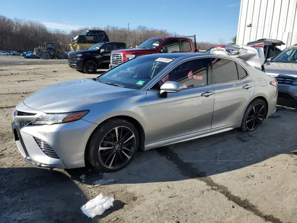 4T1B61HKXJU093179 2018 TOYOTA CAMRY - Image 1