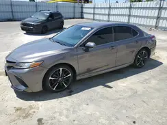 4T1B61HKXJU097099 2018 TOYOTA CAMRY