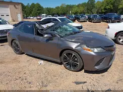 4T1B61HKXJU097992 2018 TOYOTA CAMRY