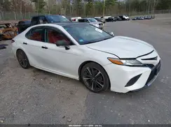 4T1B61HKXJU118114 2018 TOYOTA CAMRY
