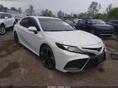 4T1B61HKXJU118131 2018 TOYOTA CAMRY