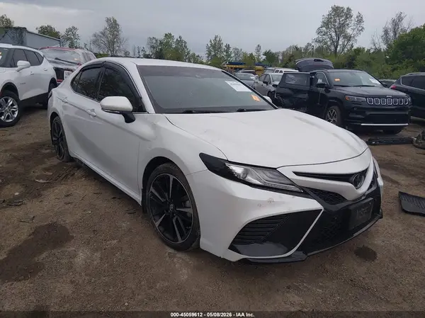 4T1B61HKXJU118131 2018 TOYOTA CAMRY - Image 1