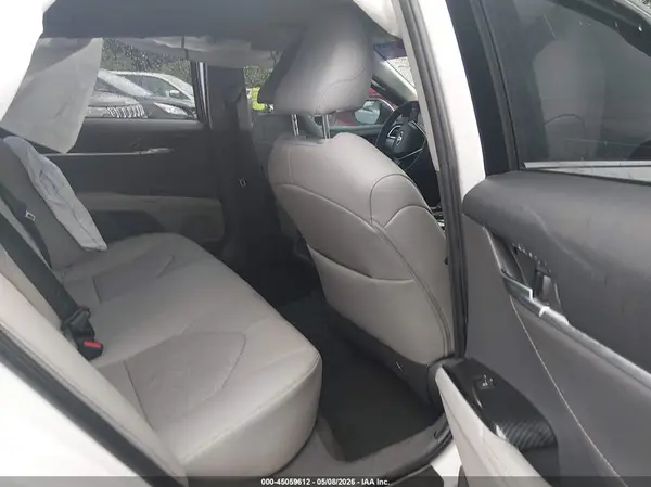 4T1B61HKXJU118131 2018 TOYOTA CAMRY - Image 8