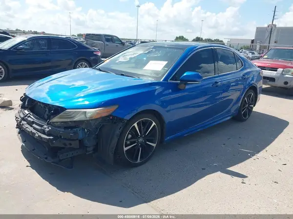 4T1B61HKXJU120073 2018 TOYOTA CAMRY - Image 2