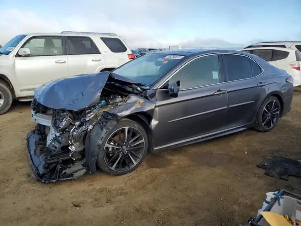 4T1B61HKXJU124432 2018 TOYOTA CAMRY - Image 1