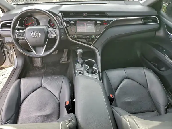 4T1B61HKXJU132983 2018 TOYOTA CAMRY - Image 8