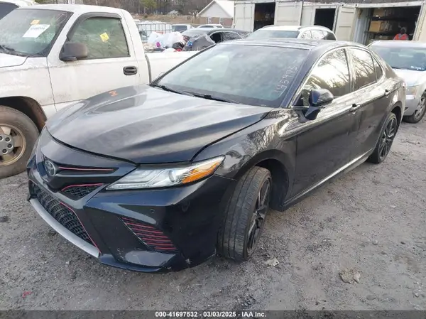 4T1B61HKXJU145975 2018 TOYOTA CAMRY - Image 2