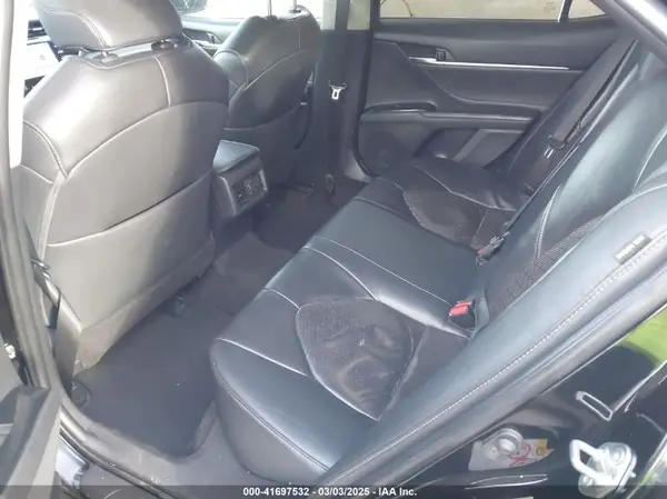 4T1B61HKXJU145975 2018 TOYOTA CAMRY - Image 8