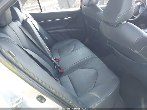 4T1B61HKXJU150996 2018 TOYOTA CAMRY - Image 8