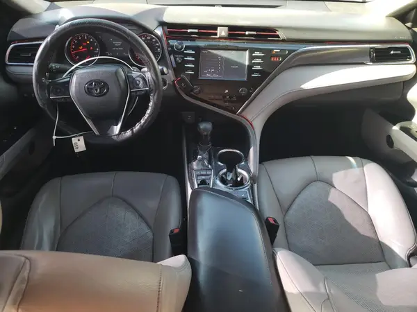 4T1B61HKXJU505214 2018 TOYOTA CAMRY - Image 8