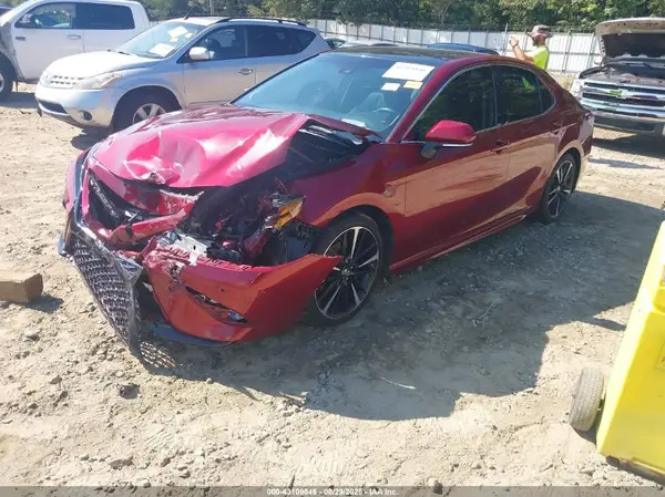 4T1B61HKXJU533644 2018 TOYOTA CAMRY - Image 2