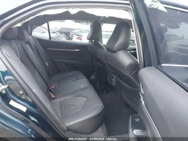 4T1B61HKXJU552694 2018 TOYOTA CAMRY - Image 8