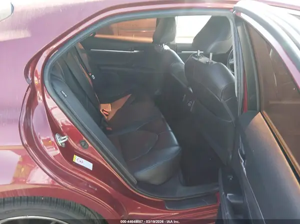 4T1B61HKXJU633811 2018 TOYOTA CAMRY - Image 8