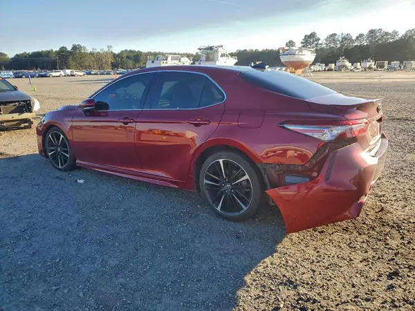 4T1B61HKXJU666792 2018 TOYOTA CAMRY - Image 2