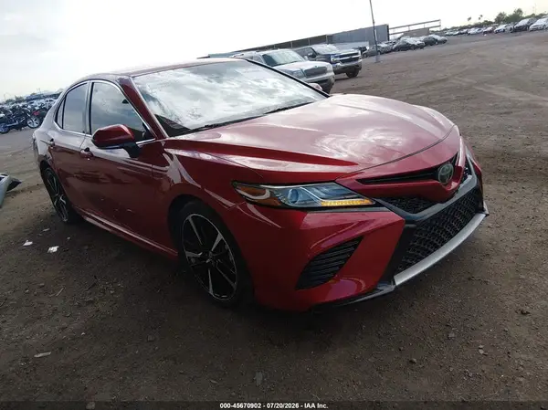 4T1B61HKXKU186558 2019 TOYOTA CAMRY - Image 1