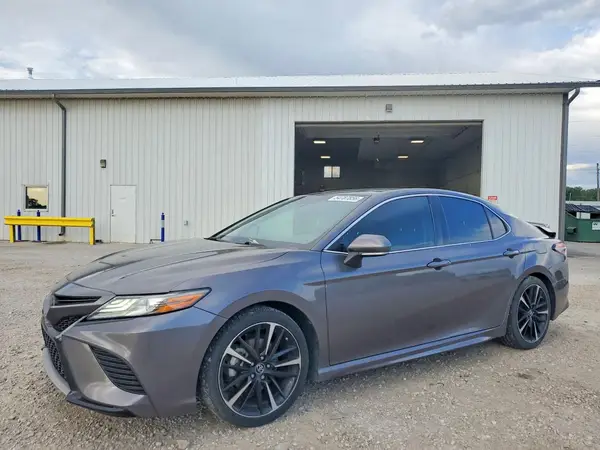 4T1B61HKXKU195583 2019 TOYOTA CAMRY - Image 1