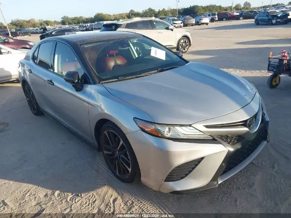 4T1B61HKXKU225472 2019 TOYOTA CAMRY - Image 1