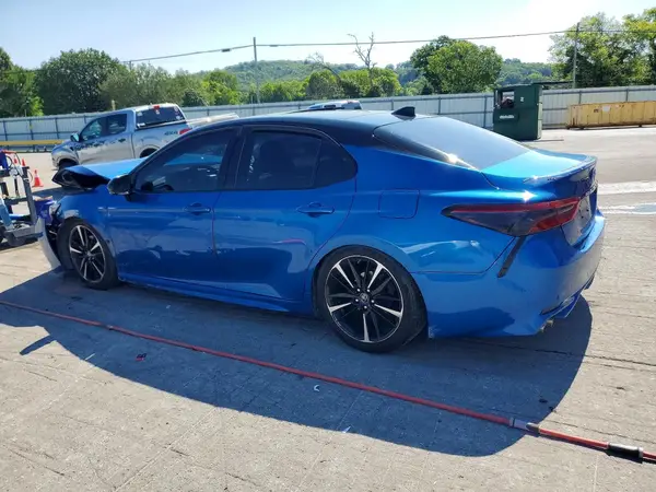 4T1B61HKXKU226685 2019 TOYOTA CAMRY - Image 2