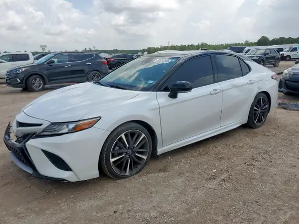 4T1B61HKXKU242000 2019 TOYOTA CAMRY - Image 1