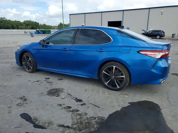 4T1B61HKXKU256849 2019 TOYOTA CAMRY - Image 2
